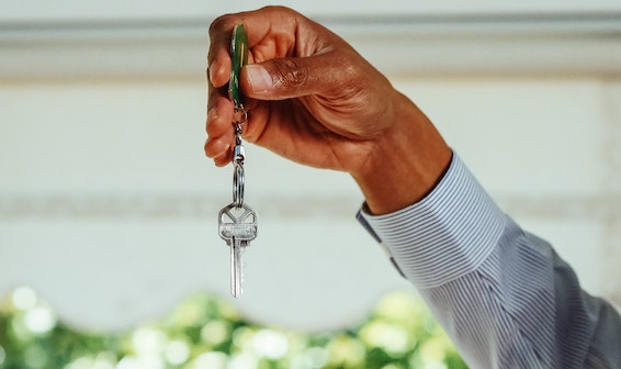 kredi ile satın alınan ev boşanmada kimin olur?